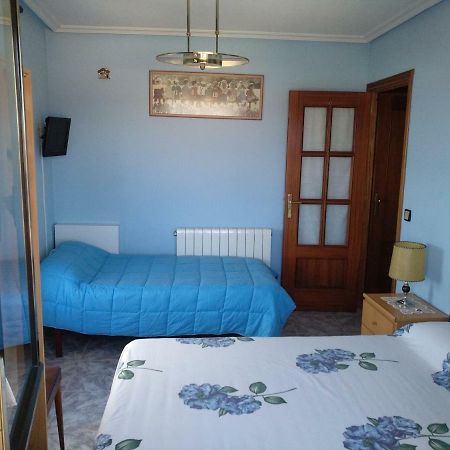 Casa Rural El Carrascal Valdefuentes de Sangusín Екстериор снимка