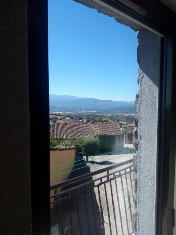 Casa Rural El Carrascal Valdefuentes de Sangusín Екстериор снимка