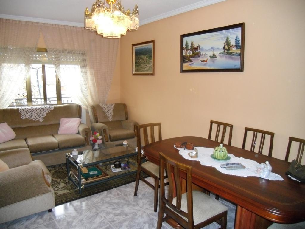 Casa Rural El Carrascal Valdefuentes de Sangusín Екстериор снимка